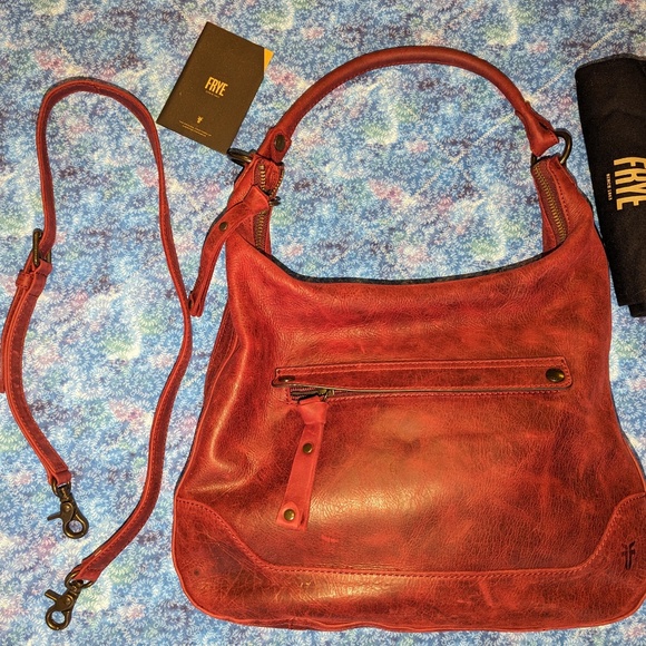 NWOT Frye Melissa Large Zip Hobo in Red. Washed/distressed leather. NEW! - Picture 1 of 8